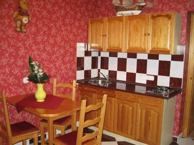 דירה Andrea Apartmanhaz